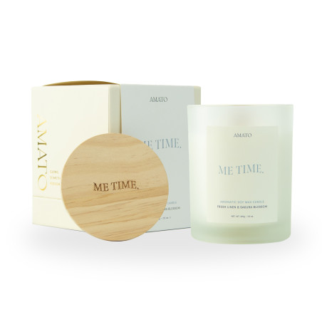 Bougie parfumée 'me time' - Fresh linen & sakura blossom